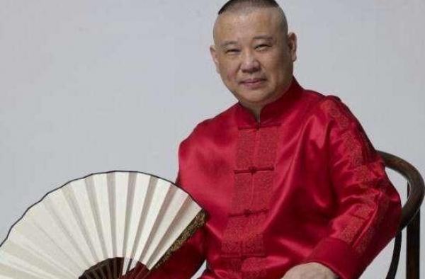 谁小人，谁君子，当年含泪唱了首“未央宫”，如今笑看“五环”！