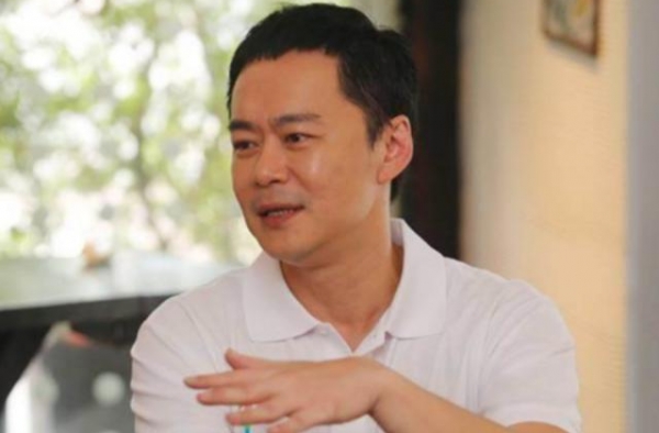 看似是个大暖男，娶了毁容的Selina，却是个“圈钱”的骗子