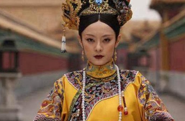 甄嬛传：玉娆嫁给慎贝勒后，为何一生不孕？看雍正给她送了啥