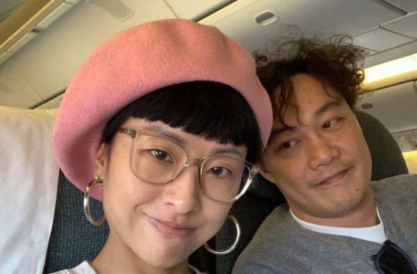 陈奕迅太太徐濠萦晒照秀腹肌，酷爱奢侈品，曾被指是“名牌奴隶”