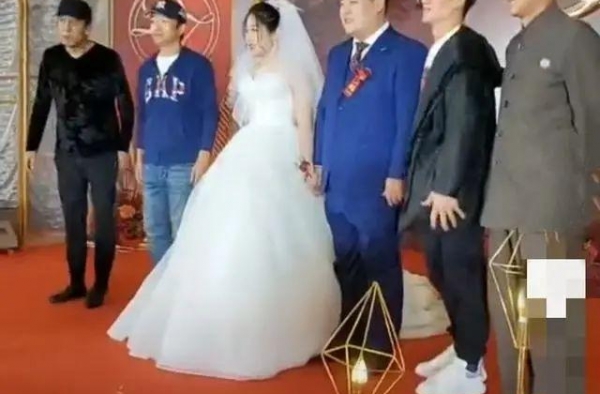 “胖墩”结婚了，张一山一定要到场？