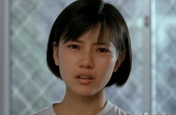 高圆圆有多美？41岁夺得虎扑女神大赛冠军，让23岁秦霄贤娇羞