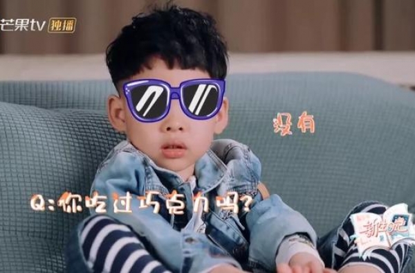 粉色裙子已为女儿准备好！结果宝宝出生后，这位明星爸爸反应亮了