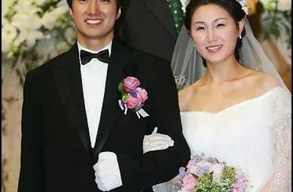 韩娱TOP5 ｜和自己粉丝结婚的艺人