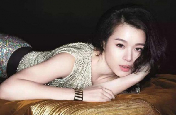 有种“励志”叫胡杏儿，40岁生二胎，一年后靠邋遢形象赢得掌声