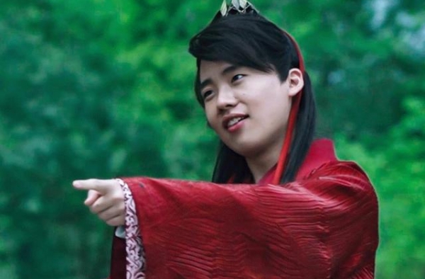 郭麒麟又一古装新剧杀青，女主还演过自己的姐姐，观众都是太跳戏
