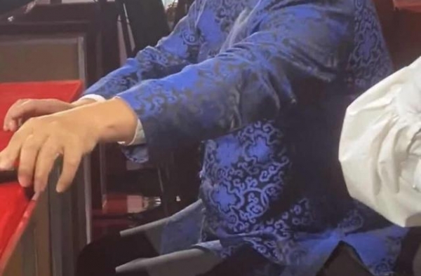 大衣哥当《星光大道》评委，谈到儿媳很是得意，网友：眼光毒辣