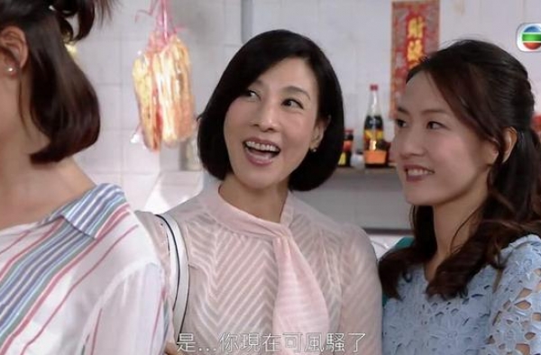 港产美魔女，60岁“处境剧女王”林漪娸超冻龄，被任达华夺初吻