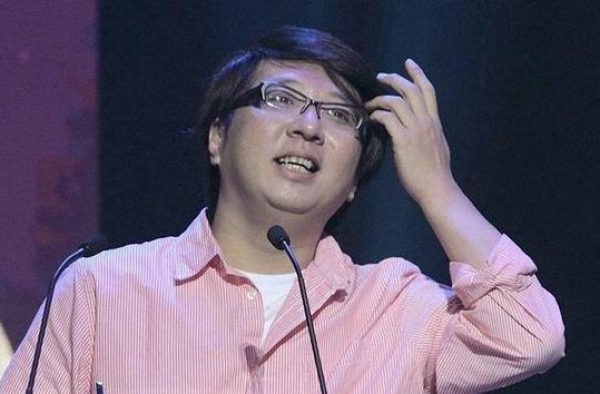 担心！袁惟仁被曝再度跌倒昏迷入院，治疗多日仍未脱离危险