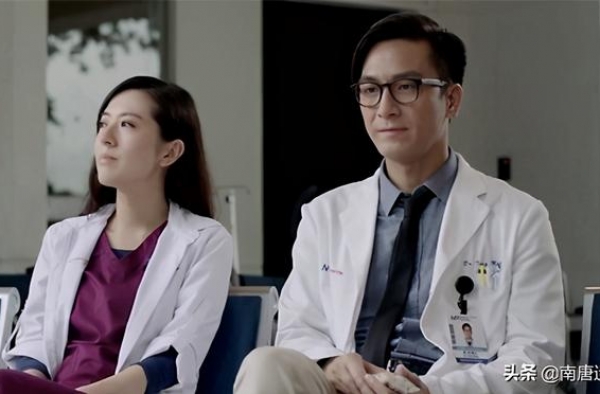 《白色强人2》开机，站位透露女一号归属，视后之争再现神仙打架