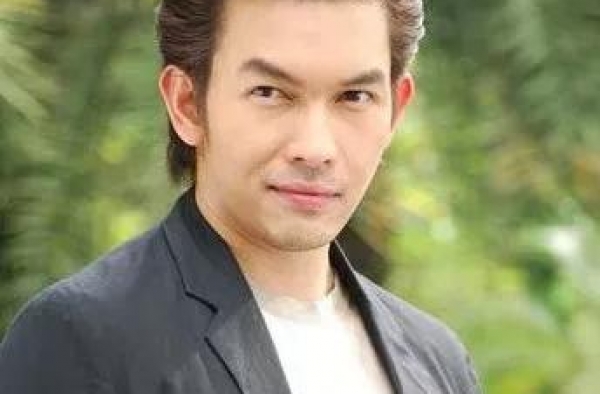 aum，泰娱三妖孽之一，让人欲罢不能的毒贩脸！