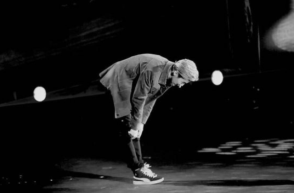 流量下的中国影视圈之殇：明星请上位，导演请就位，演员已失位