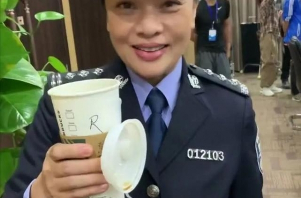56岁史可《麻阳街》热播，被赞岁月不败美人！却曾被巩俐代替？