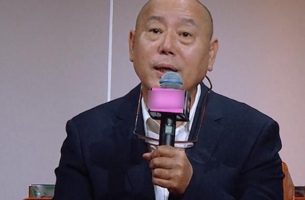 有洋墨水，那又如何？李诚儒才是吴京的同道中人