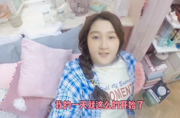 90斤演170斤，关晓彤揭秘：全身戴人皮面具！整个人都捂馊了