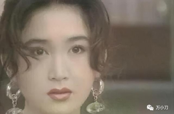 贫民窟的“性感女神”