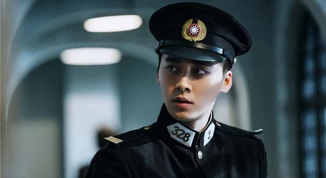 《隐秘而伟大》实力派云集：“尔康”周杰也在，还有4位一级演员