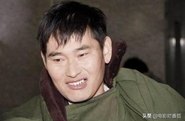 大衣哥儿媳直播带货翻车证明，网红新贵并非有血统就行