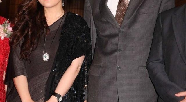 81岁刘诗昆生女儿，意外怀孕一度不想要，请两月嫂照顾娇妻