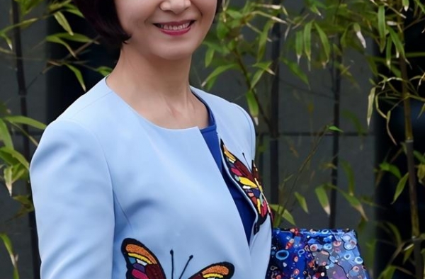 金惠玉：韩剧国民妈妈，新剧搭档刘仁娜，现实中感情比韩剧还感人