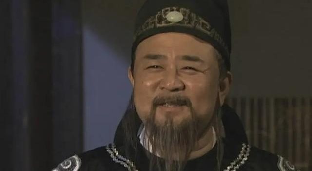 200斤还有女神倒追，梁冠华妻子：爱上你的胖，还有憨态可掬
