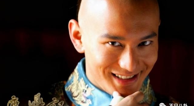 观众到底做错了什么，要看到这么浮夸辣眼睛的表演？