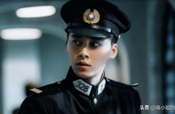 《隐秘而伟大》热播，李易峰演技被认可，归来仍是顶流