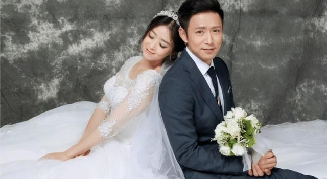 剧中是姐弟，现实是夫妻，相爱21年，凭借《都挺好》又火了