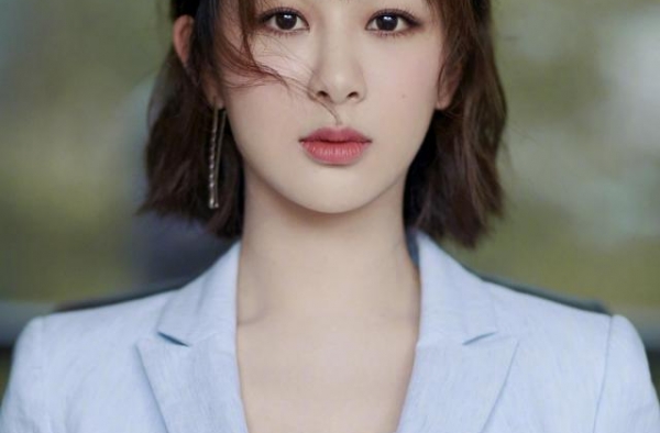 杨紫谈“流量”变哆嗦，直言拍摄跟肖战动真感情，言语引人心疼