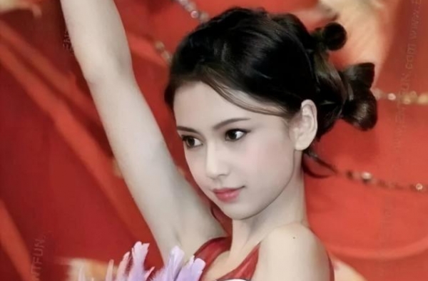 这么多年了，现在看Angelababy还是被惊艳到了