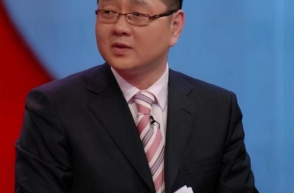 被骂滚出娱乐圈，和撒贝宁吵架还被求职者殴打，张绍刚做错了什么