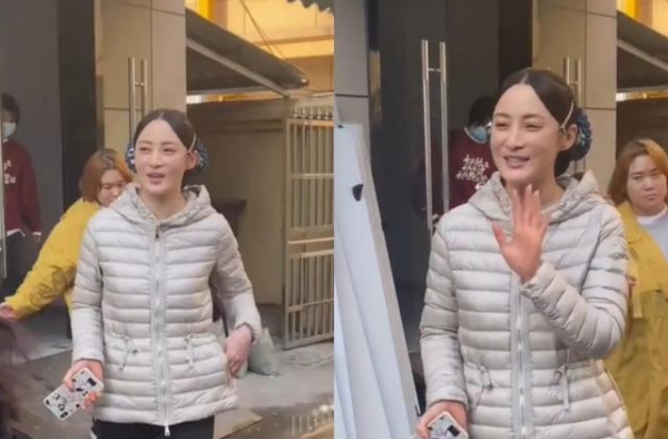 45岁蒋勤勤近照显老，素颜穿羽绒服被指像大妈，太普通没星味？