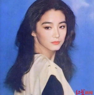 谁说美人爱睡美容觉？林青霞60%的微博都是凌晨发的