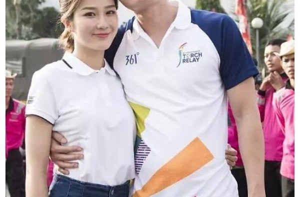 张培萌反诉妻子家暴，下体被打伤，暗指因她关系不净成接盘侠