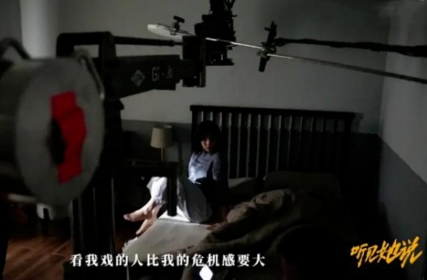 别喊白百何拍戏了，她说duck不必