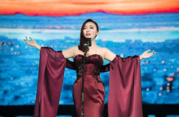 姐弟明明都是“老戏骨”，李野萍为何从不愿与弟弟李幼斌合作？