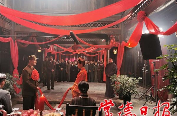 电影《翦伯赞》市城区取景 河街上演浓浓“民国风”