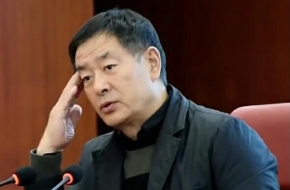 67岁濮存昕近照曝光，皮肤松垮面露老态，曾被称“师奶杀手”