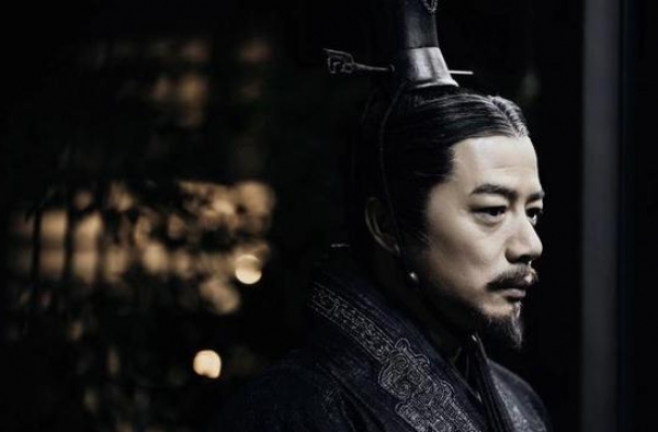 电视剧《大秦赋》热播 不多读点书，恐怕连弹幕都看不懂