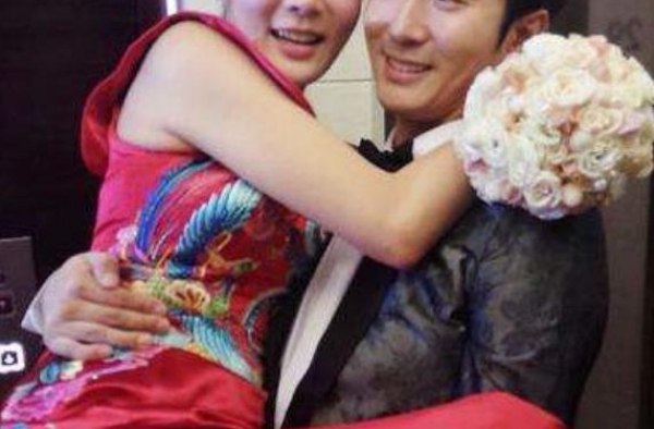 中韩明星夫妻蔡琳高梓淇结束跨国婚姻，正式离婚