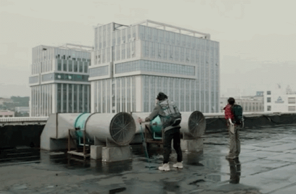 劝你去看《送你一朵小红花》，不只因为有顶流千玺