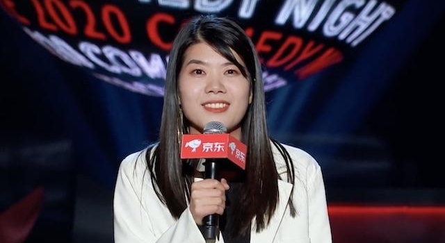 杨笠脱口秀被举报引发性别之争，她冒犯了谁？